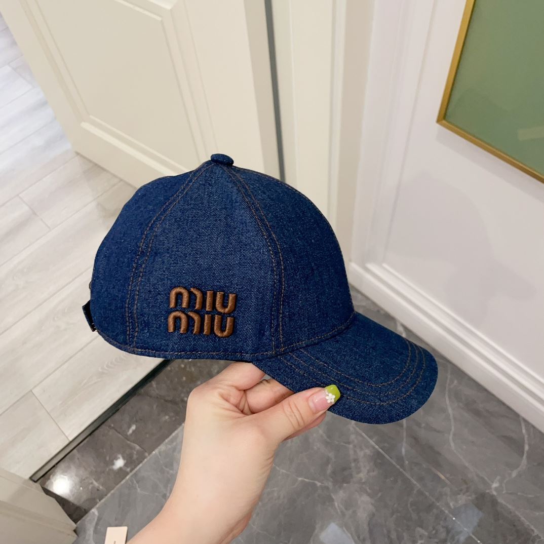 Miu Miu Caps